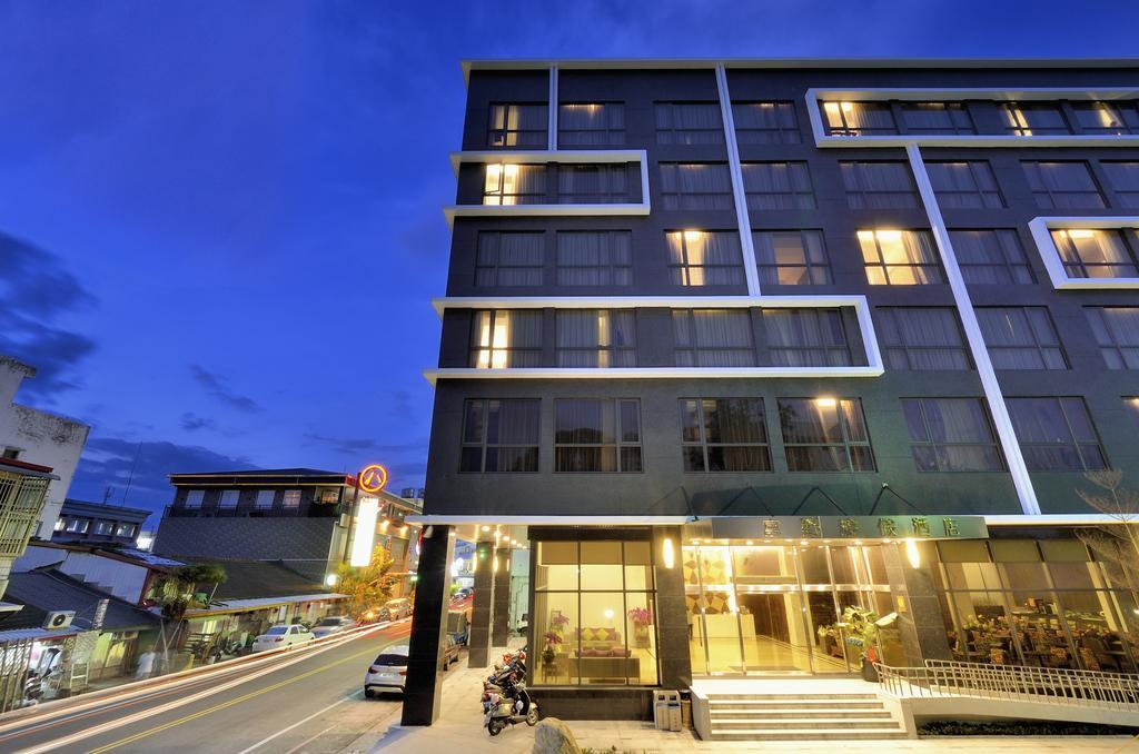 Hoya Hotel T'ai-tung Exteriör bild