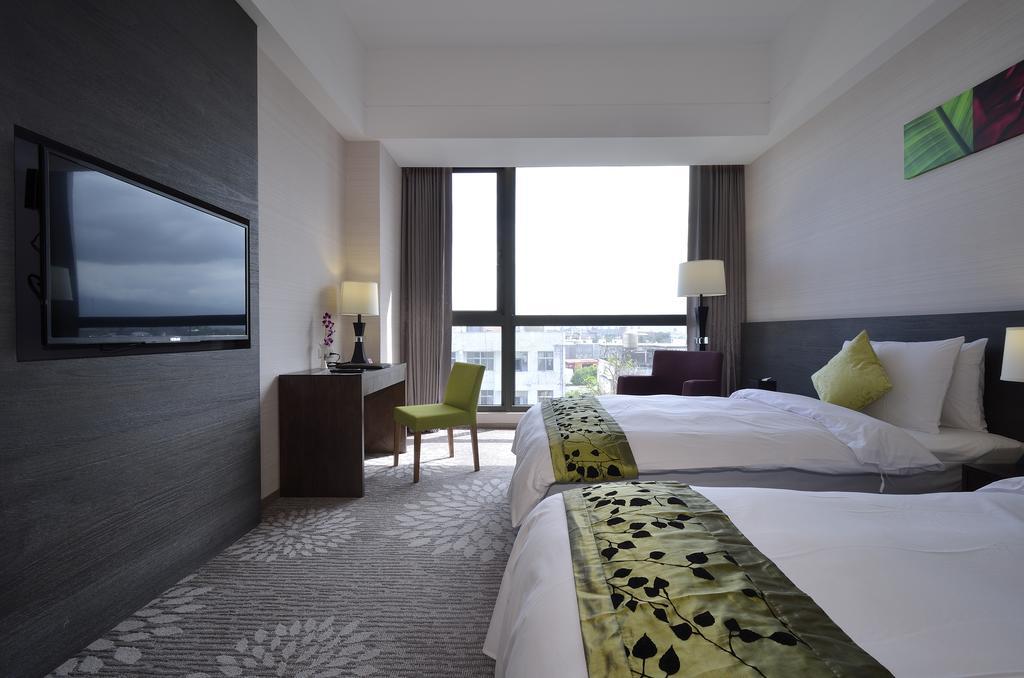 Hoya Hotel T'ai-tung Rum bild