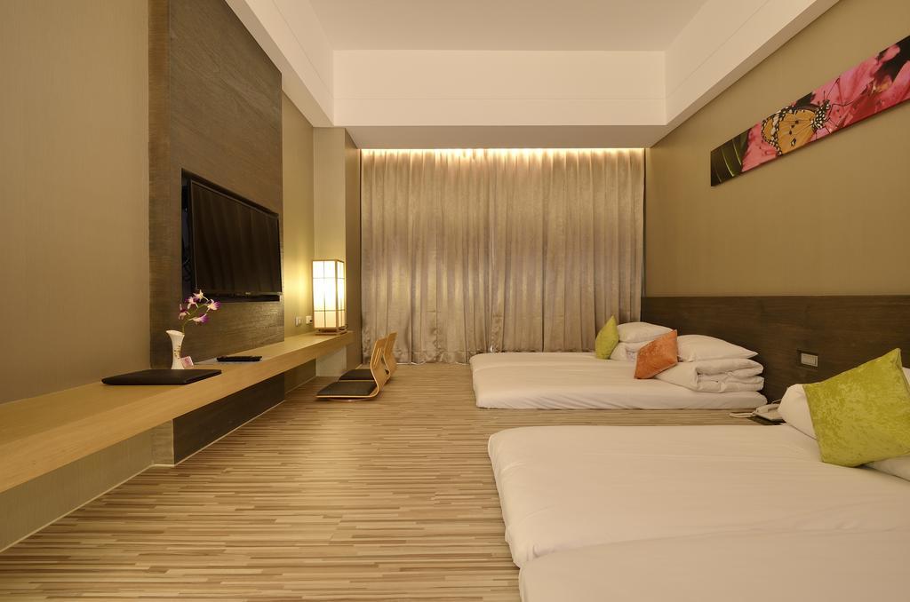 Hoya Hotel T'ai-tung Rum bild