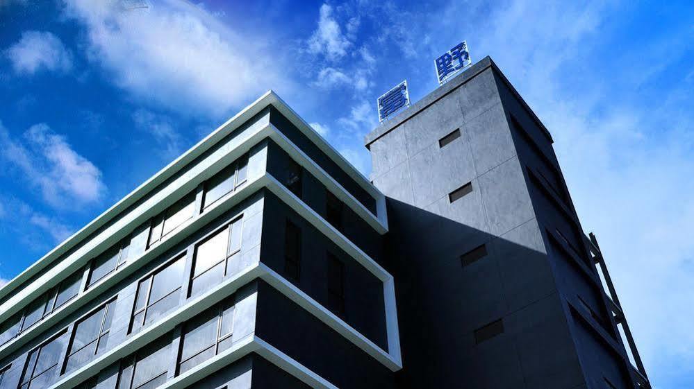 Hoya Hotel T'ai-tung Exteriör bild